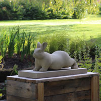 stretchy rabbit sculpture