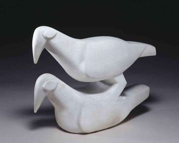 Doves sculpture by Jacob Epstein