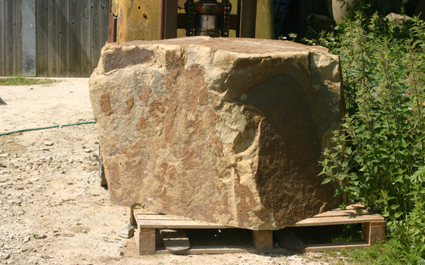 Block of stone 