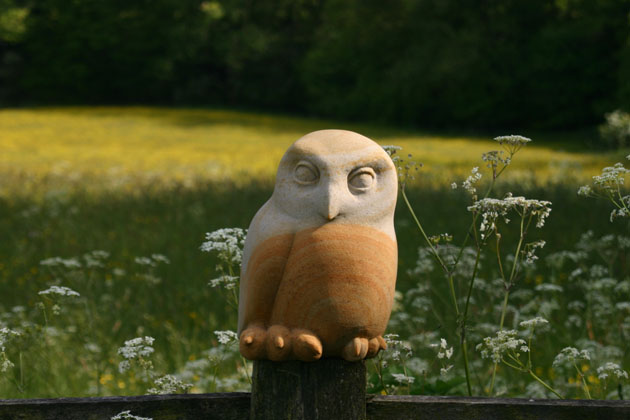 owl sculpture