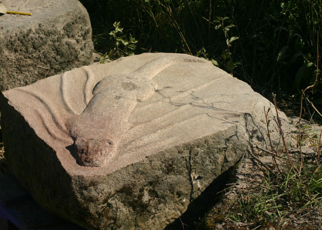 Otter carving