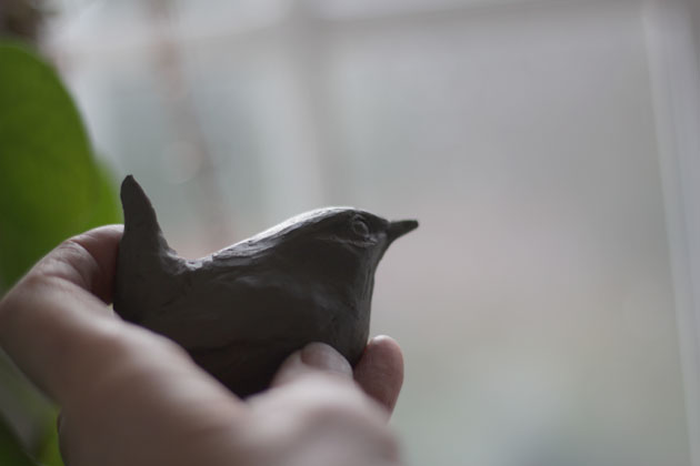 Modelling a Wren in clay