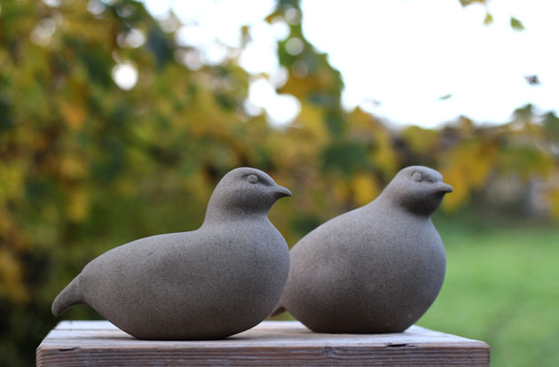 Partridge stone sculpture 