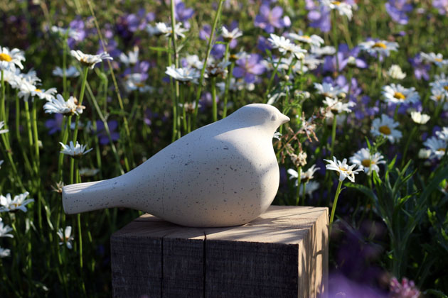 Garden Bird sculpture