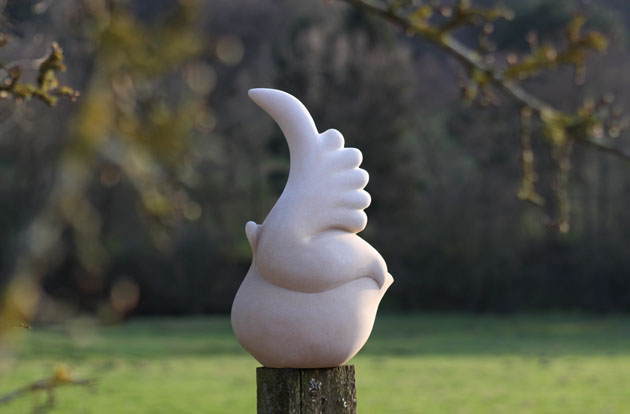 Birds sculpture