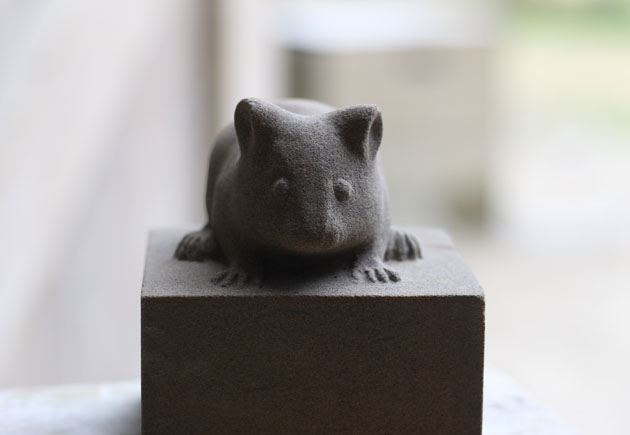 Mouse scupture