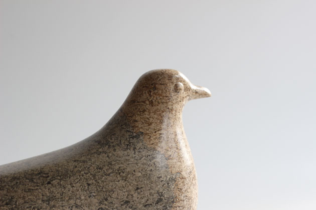 Pigeon sculpture detail